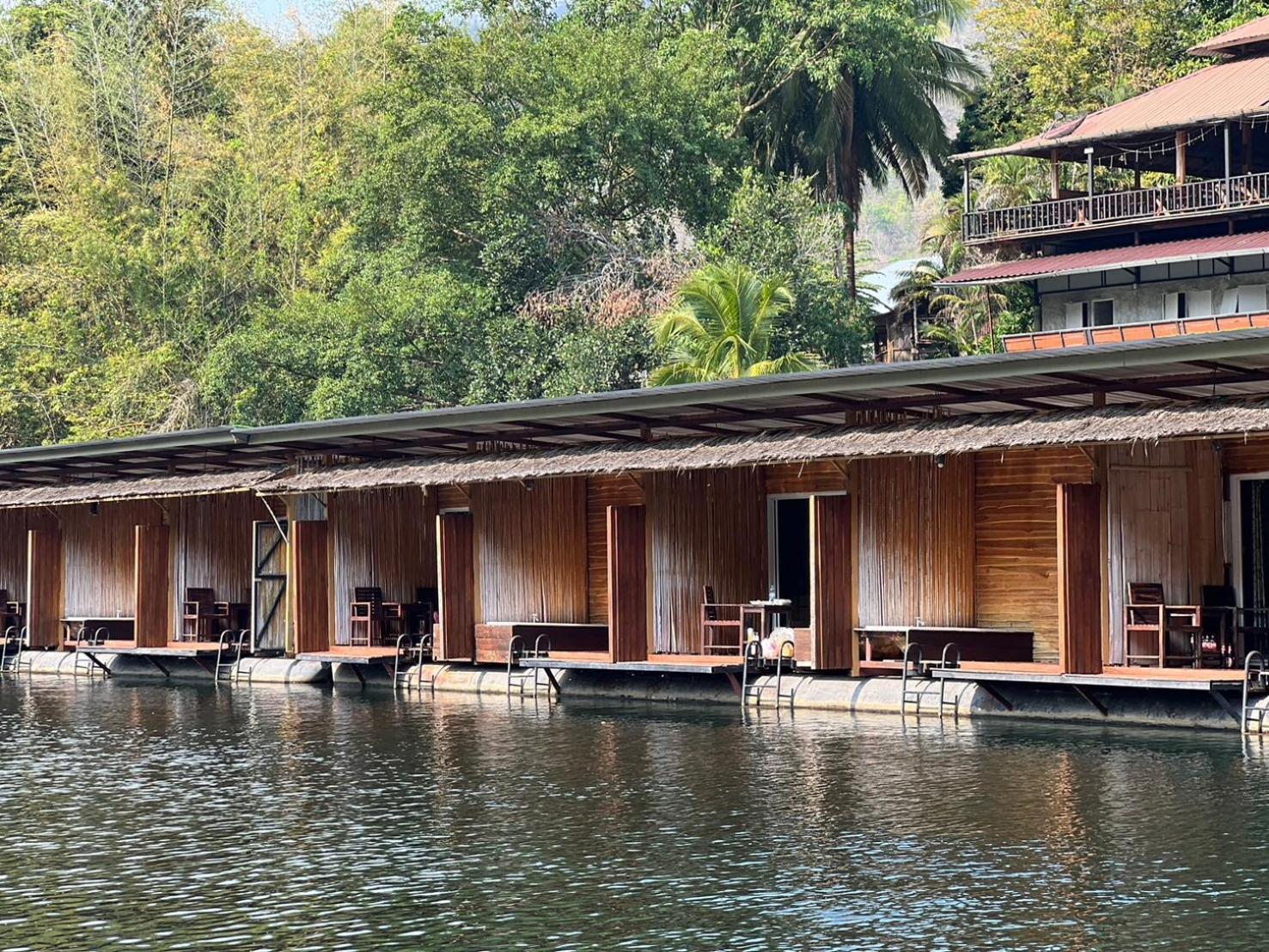 The Hub Erawan Resort Chongsadao Екстериор снимка
